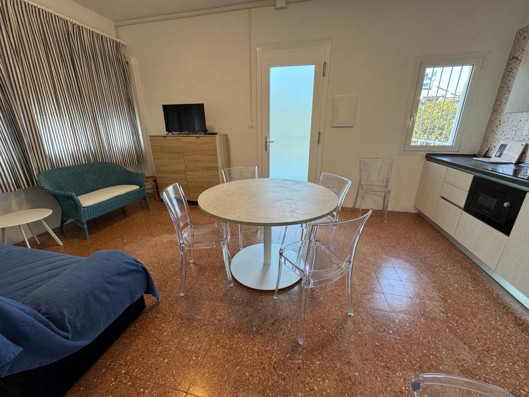 App4Rent Villa Zanetti - Appartamenti Con Spiaggia Privata Frontemare Lido di Jesolo Zewnętrze zdjęcie